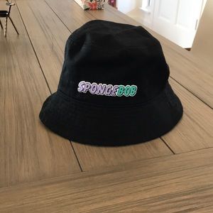 H&M Spongebob Bucket Hat
